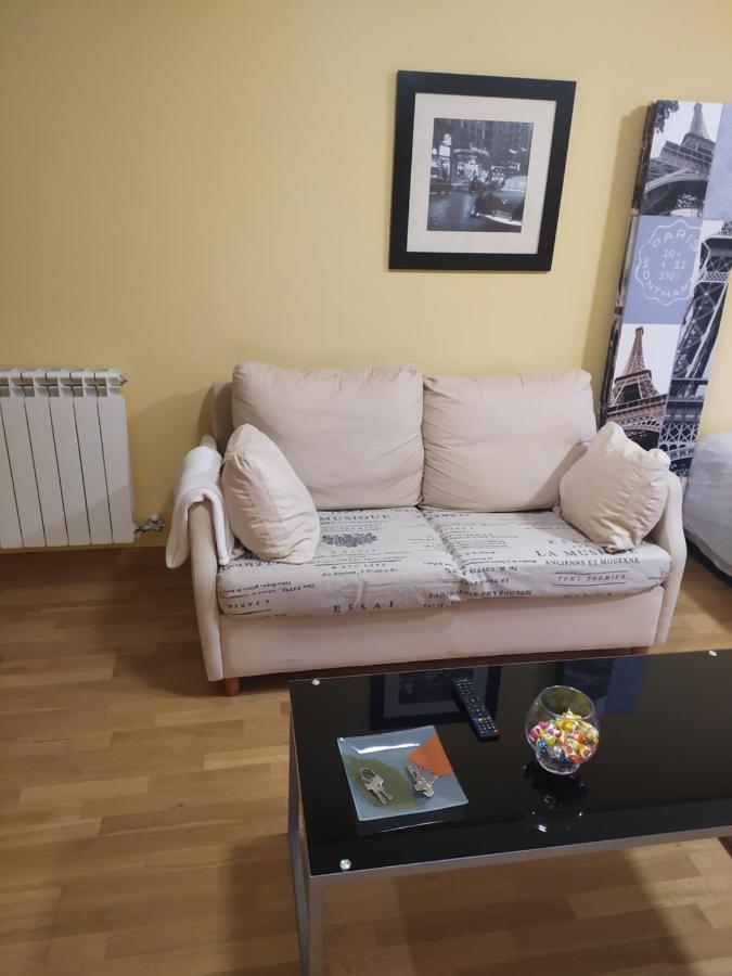 Apartment El Parque Terraza Con Vistas Montana Entorno Tranquilo Ideal Mascotas Logroño